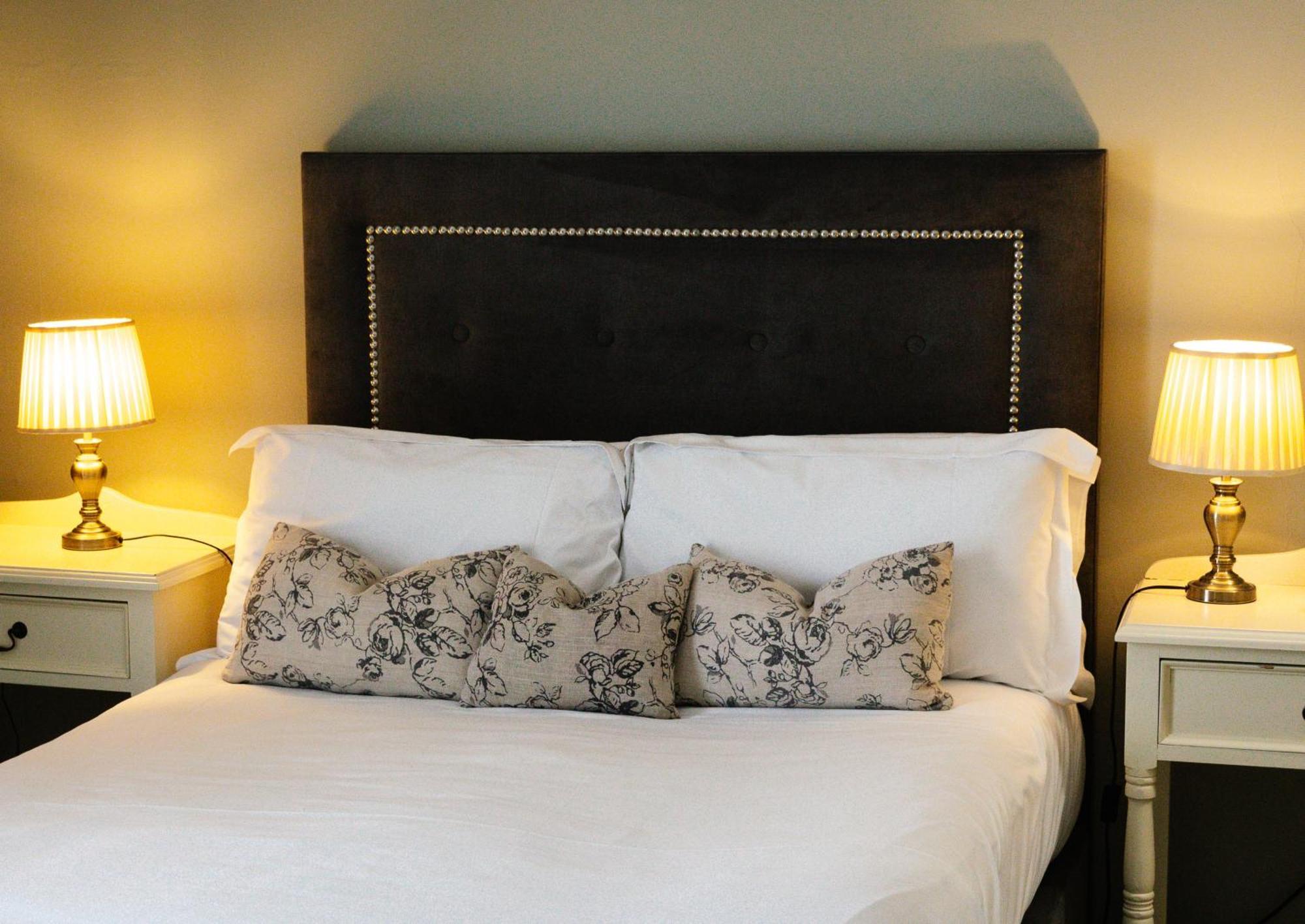 סליין Conyngham Arms Hotel מראה חיצוני תמונה